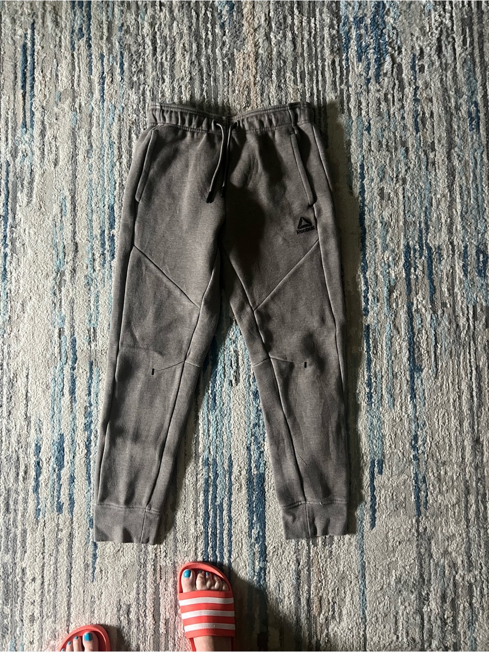 Reebok beige/Gray Jogger Sweatpants